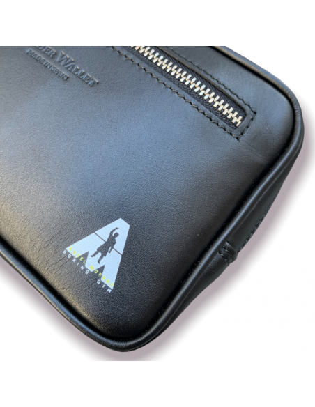 BLACK LEATHER POUCH (LEATHER VANITY CASE)